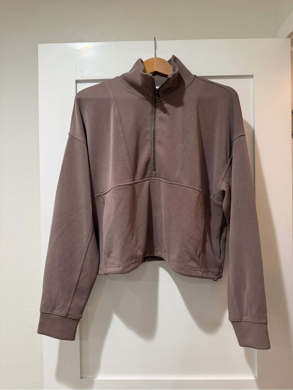 Athleta Cropped Half-Zip Pullover in Mauve Taupe